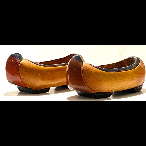 7 wooden Asian decorative vi rage kit. - Picture 15 of 16